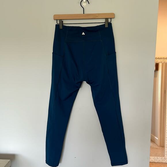 Tek Gear Womens Workout Leggings Size Medium 7/8 High Rise Teal Blue Athleisure - Picture 8 of 8